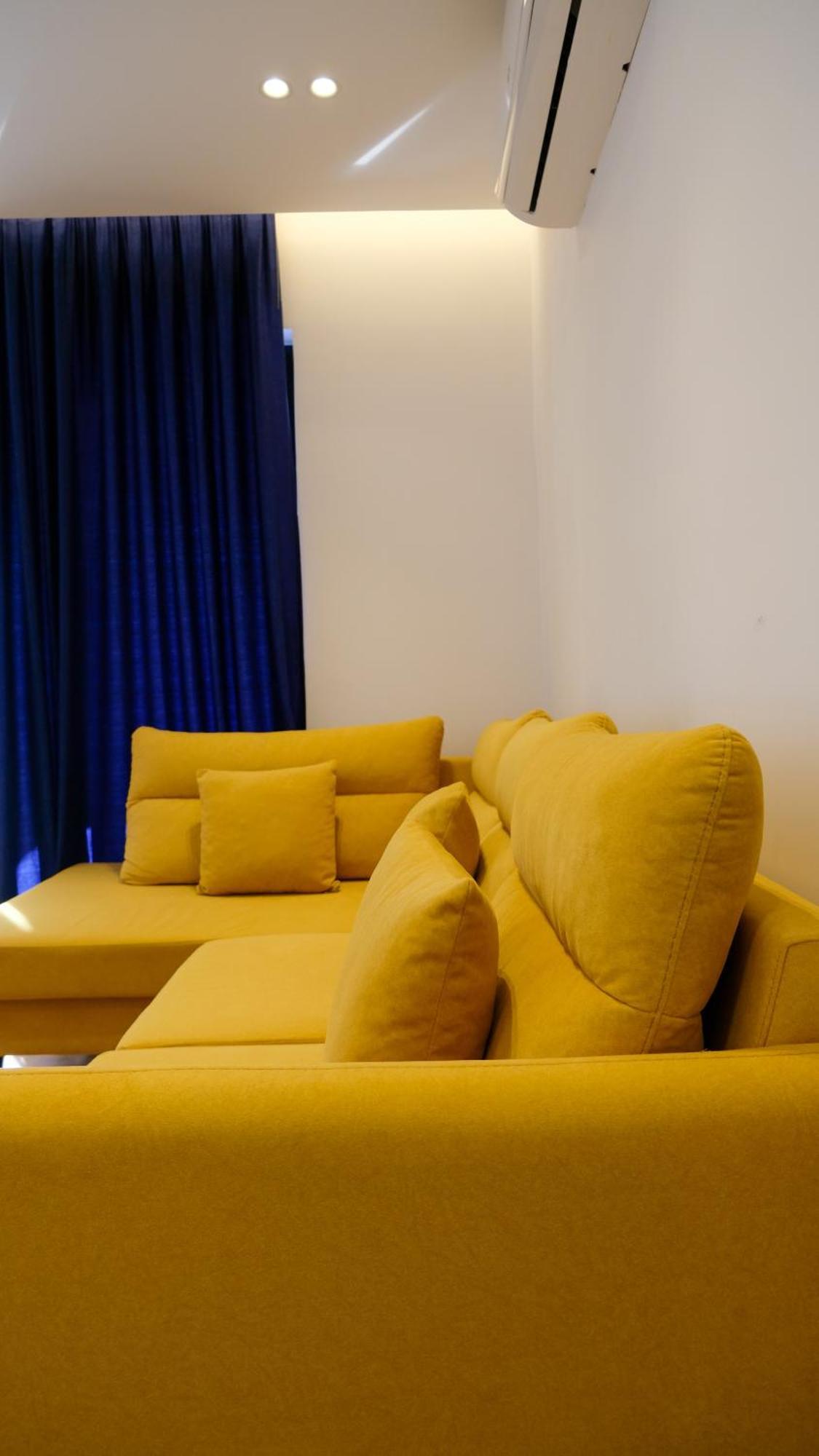 2E Center Apartment Tirana Exterior photo